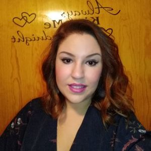 <strong>Elizabeth Nicole</strong>